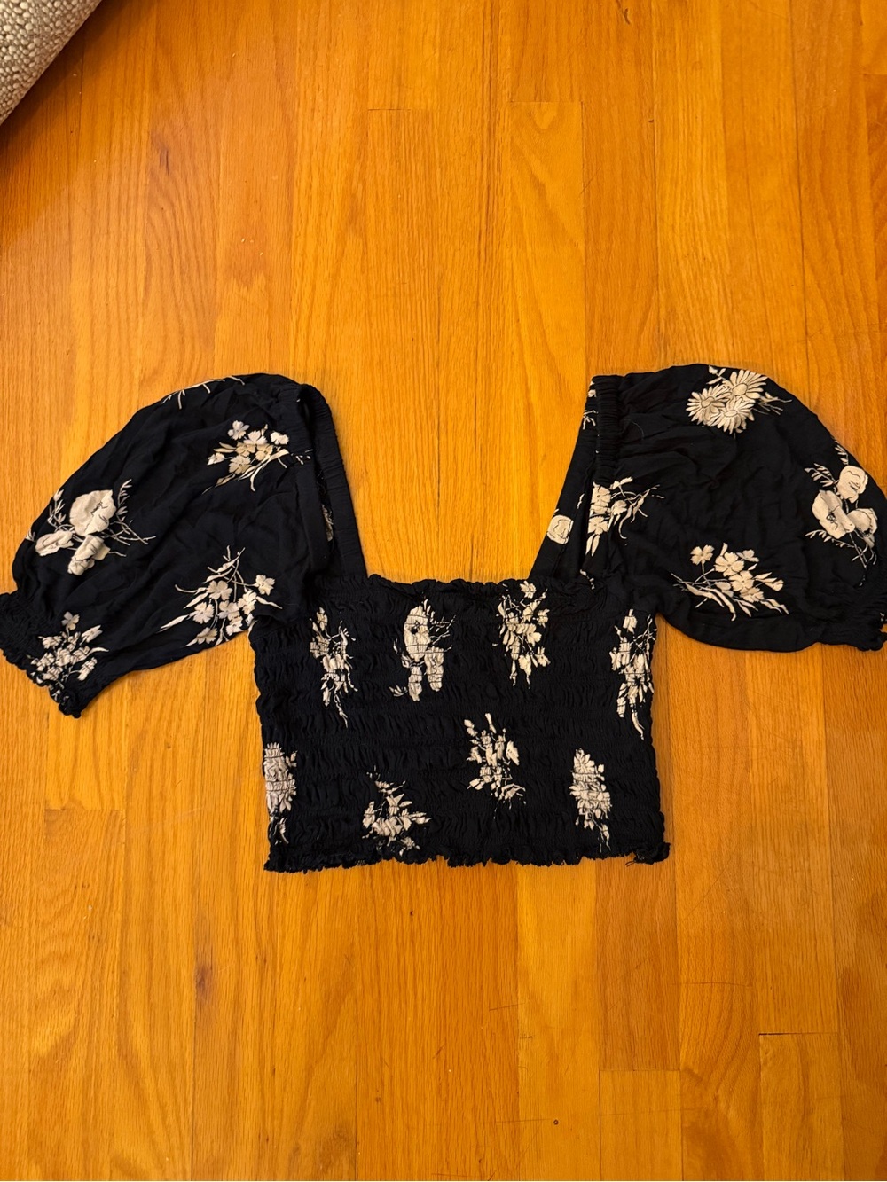 Urban Outfitters Black Floral Puff-Sleeve Smocked Crop Top